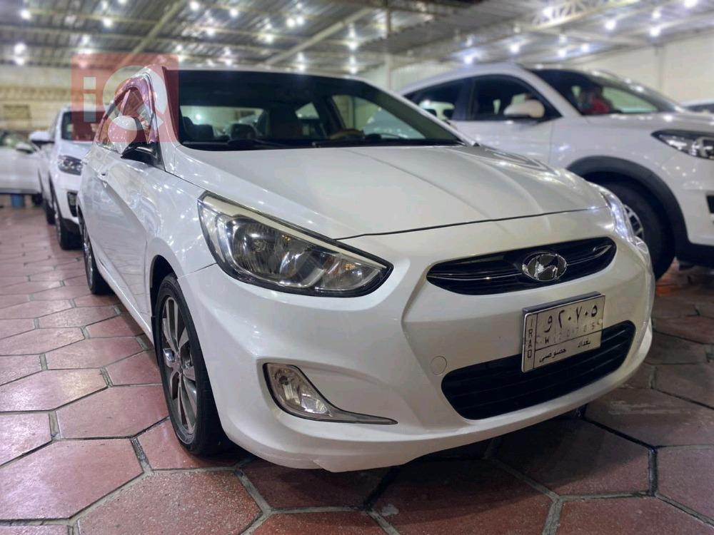 هیوندای ئەکسنت